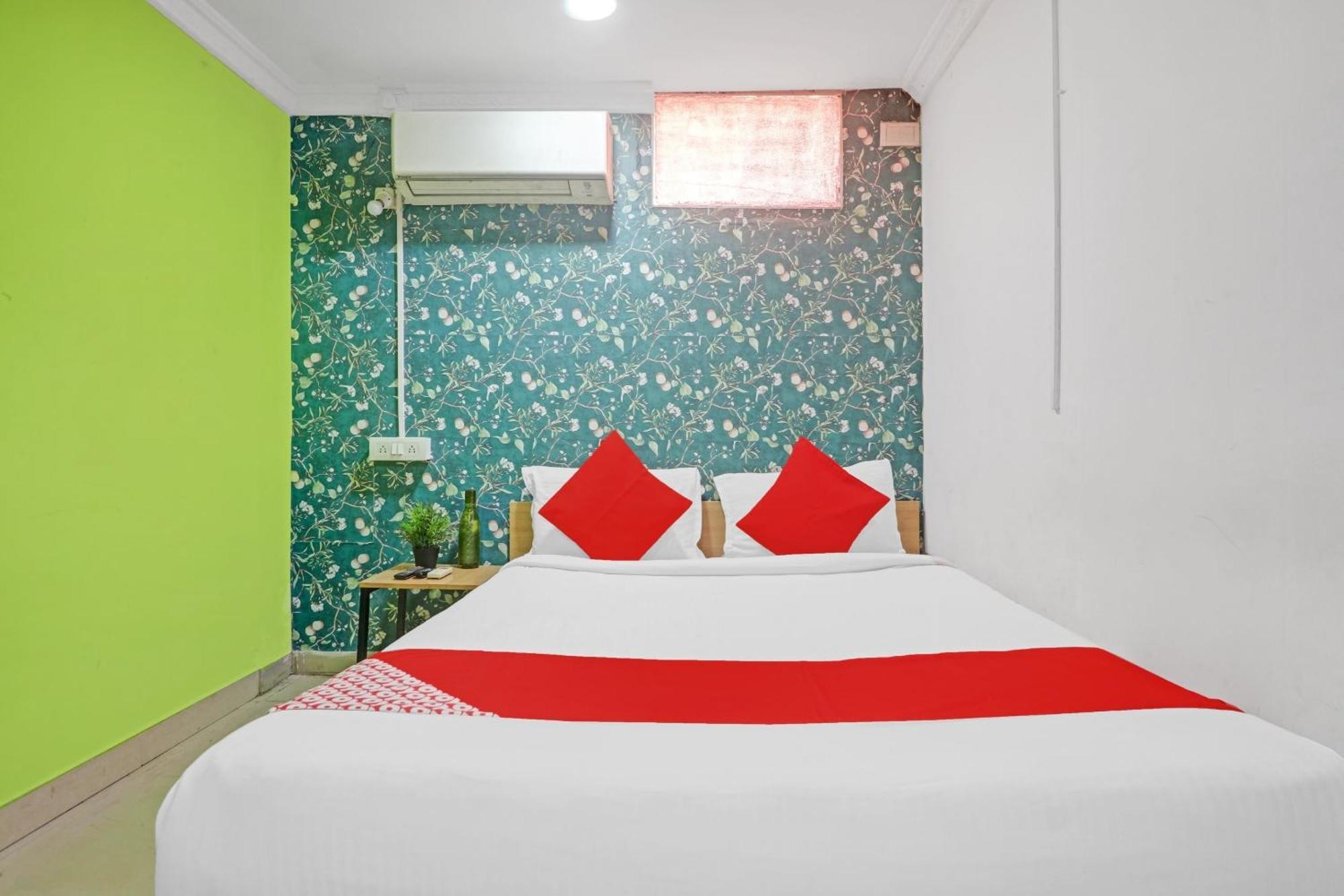 Hotel O New Lakeview Palace Hajdarábád Exteriér fotografie
